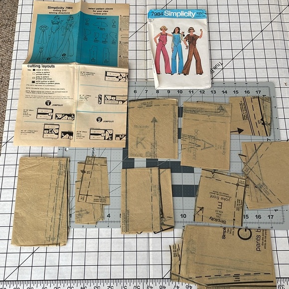 Vintage Simplicity jumpsuit sewing pattern 7984, Misses size 14, Bust 31-36, - Picture 5 of 5